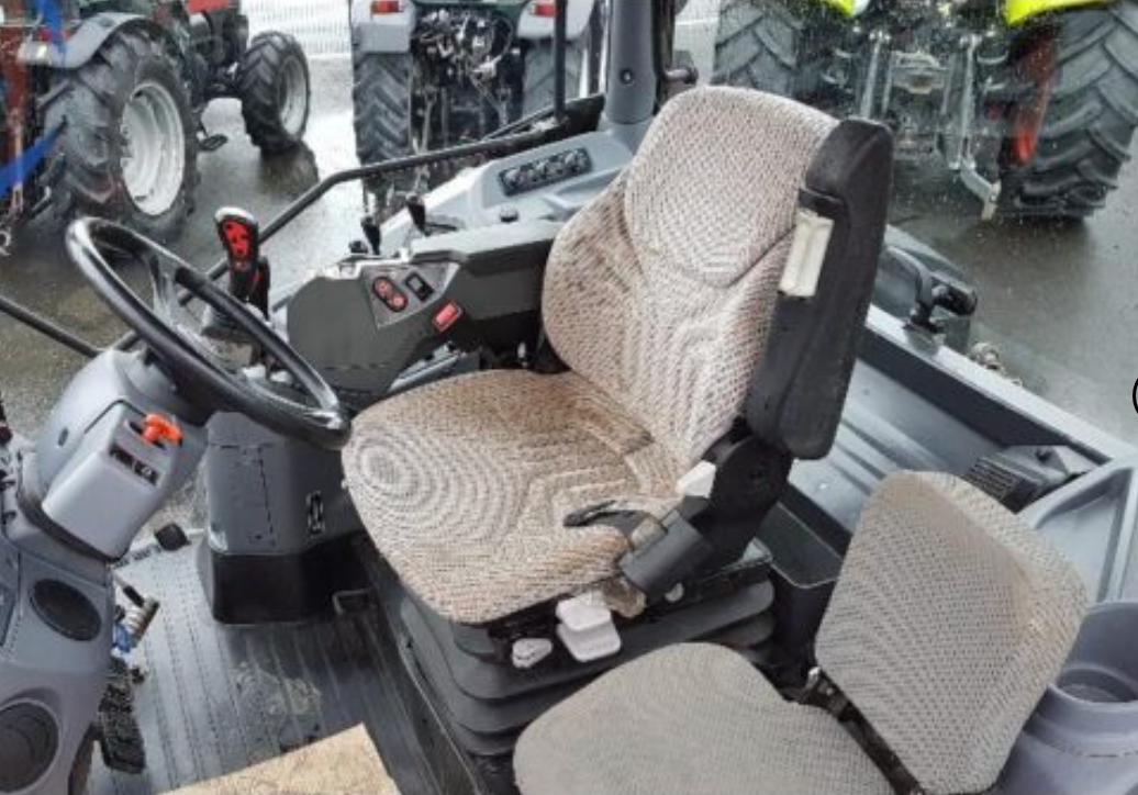 Équipement agricole Kubota MGX 135 – 2015