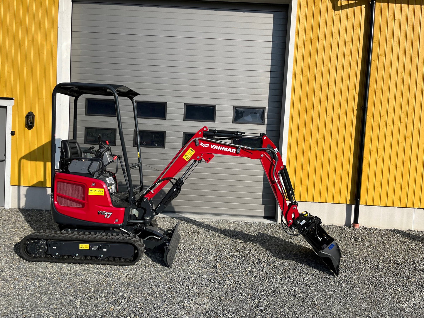 Équipement compact Yanmar Vio17 2023