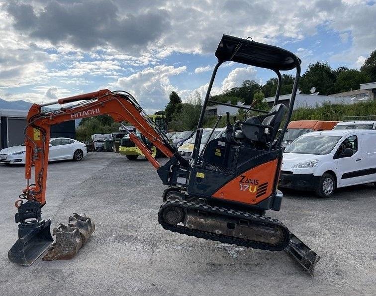Mini-Pelle Hitachi ZX 17U-2 – 2013 – 1,8T