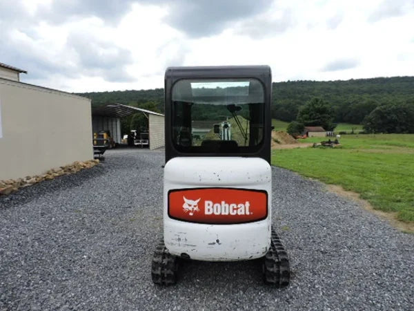Mini-Pelle Bobcat 322G – 2005 – 1,6T
