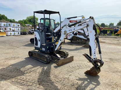 Bobcat E20 – 2015 – Équipement compact 2 t