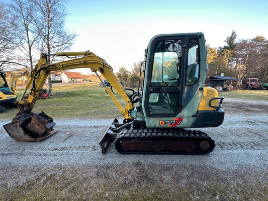 Équipement compact Yanmar B37V 1998 3,3t