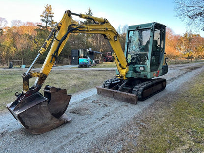 Équipement compact Yanmar B37V 1998 3,3t