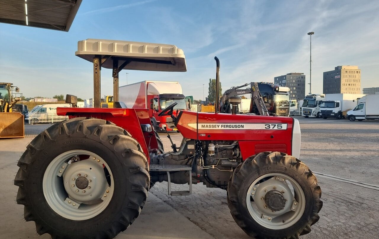 Équipement agricole Massey Ferguson 375 – 2023 – 75 ch