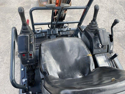Mini-Pelle Hitachi ZX 17U-2 – 2013 – 1,8T
