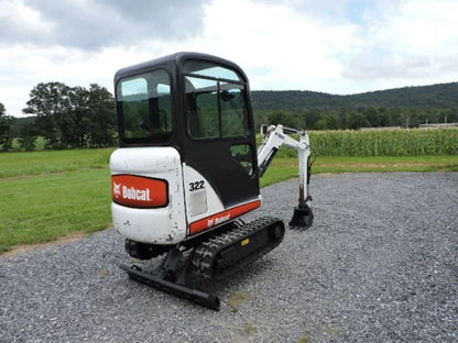 Mini-Pelle Bobcat 322G – 2005 – 1,6T